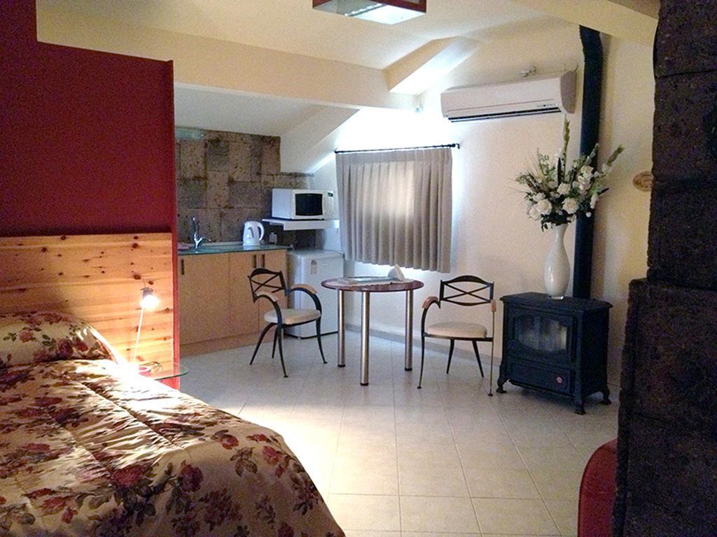 Mina Teva Villa Metula Buitenkant foto