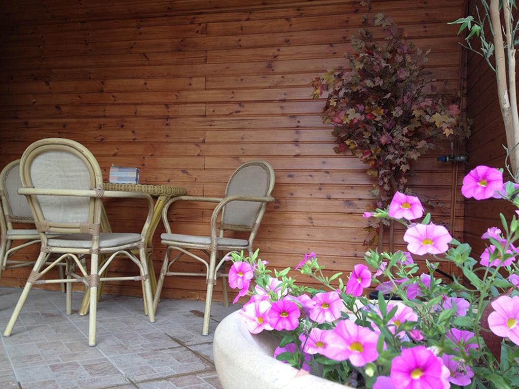 Mina Teva Villa Metula Buitenkant foto